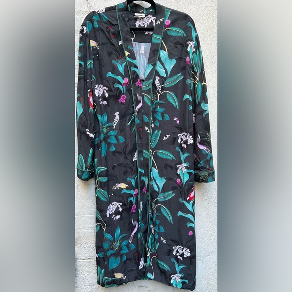 ANNA GLOVER x H&M Printed Crepe Kimono - Picture 2 of 5